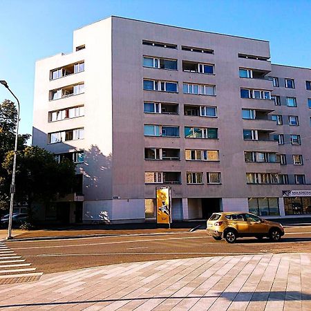 City Center Raua Apartment With Balcony ทาลลินน์ ภายนอก รูปภาพ