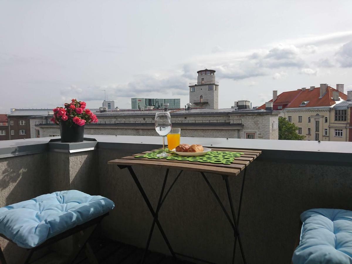 City Center Raua Apartment With Balcony ทาลลินน์ ภายนอก รูปภาพ